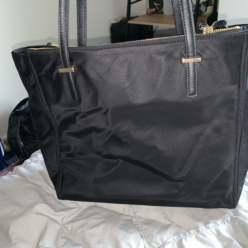 Kate Spade tote - Picture 2 of 3